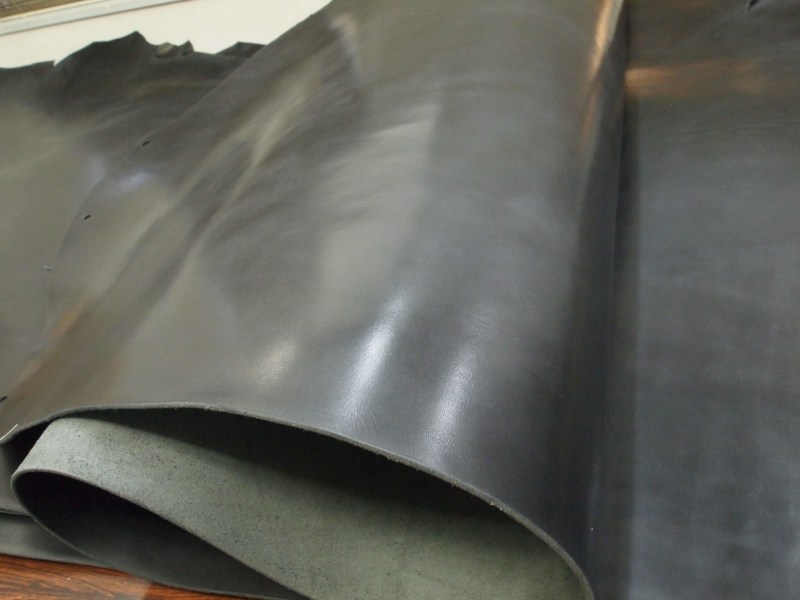 P4249430
